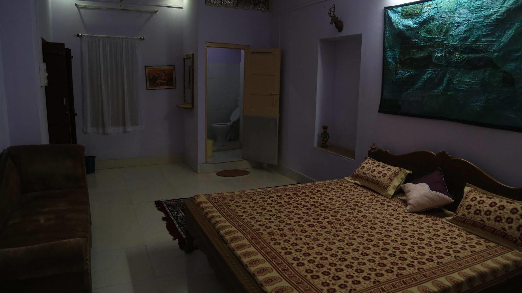 Arya Haveli Hotel Jaisalmer Exterior photo