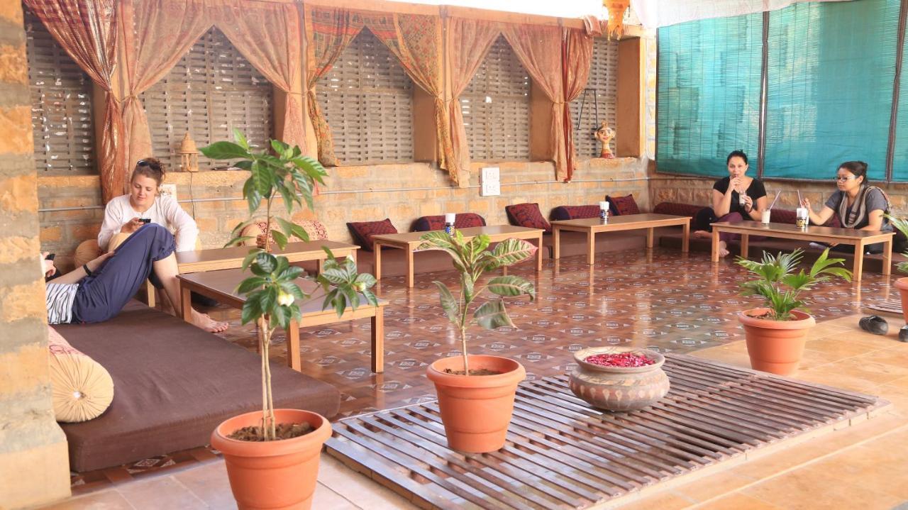 Arya Haveli Hotel Jaisalmer Exterior photo