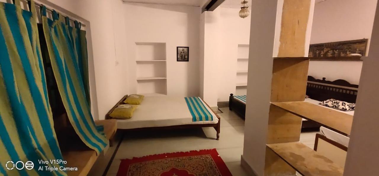 Arya Haveli Hotel Jaisalmer Exterior photo